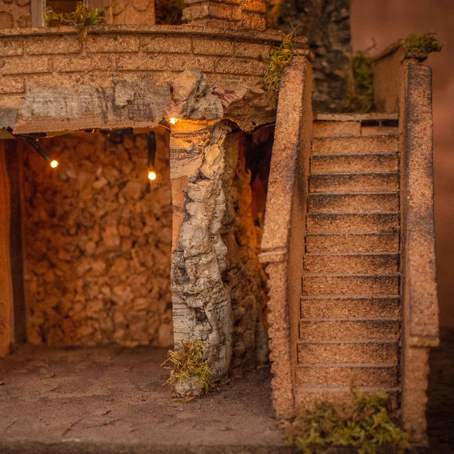 NATIVITY SCENE WITH HOUSE